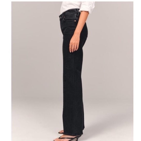 Abercrombie & Fitch 90’s Relaxed Jean high rise split Hem black 29 straight leg - Picture 6 of 16